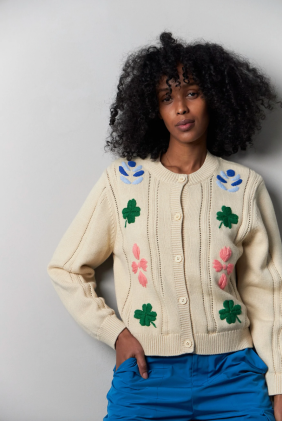 Joan Cardigan - Pointy Creme